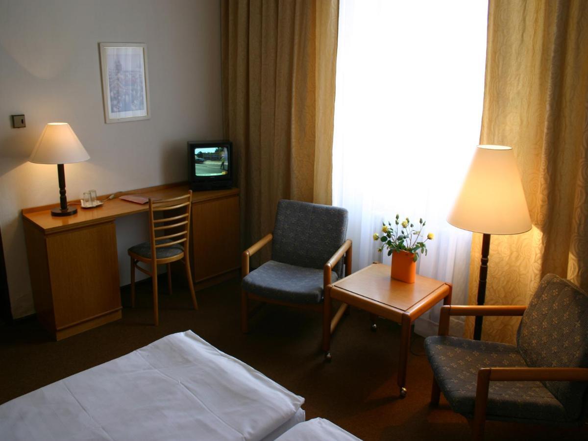 Ea Hotel Jasmin - Prague — Fotky 2